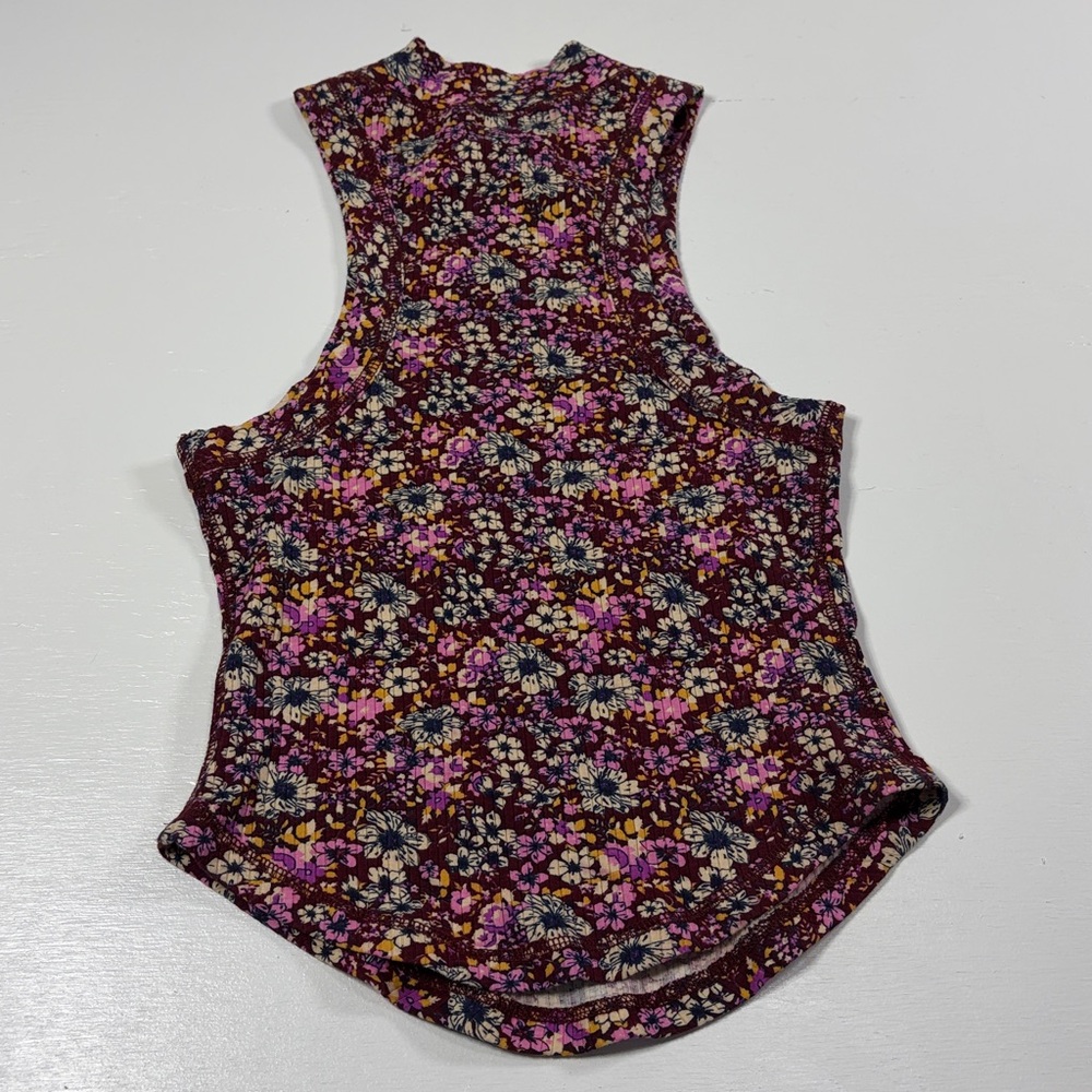 Mod Retro NWOT Free People Wishful Floral Printed Ribbed Tank in Mulberry S - Picture 8 of 9